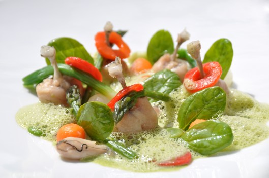 Une petite soupe de cuisses de grenouilles à l'oseille