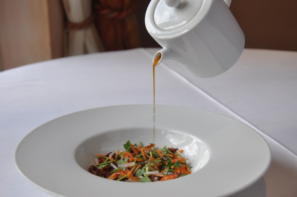 Une petite soupe pimentée au boeuf et gingembre