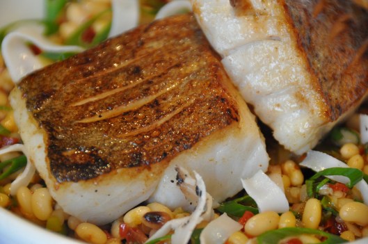 la peau du poisson est bien dorée