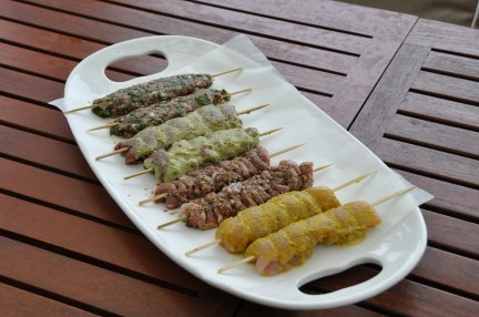 Les brochettes prêtes à cuire